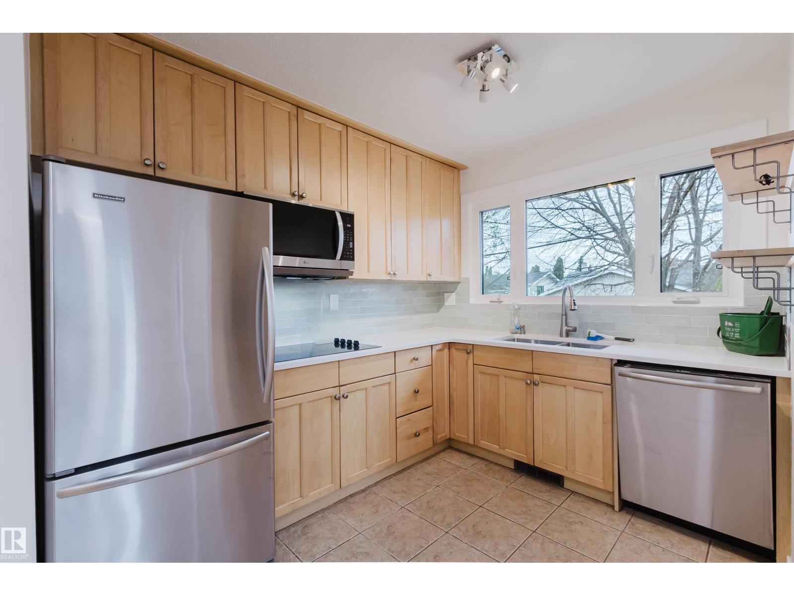 8311 160 ST NW - 12