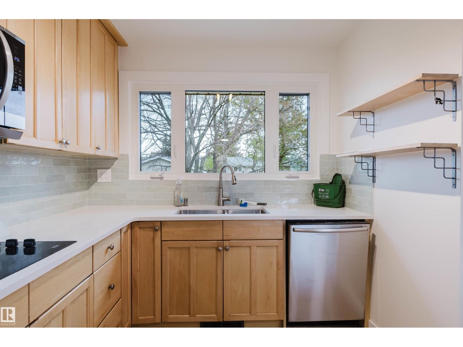 8311 160 ST NW - 13