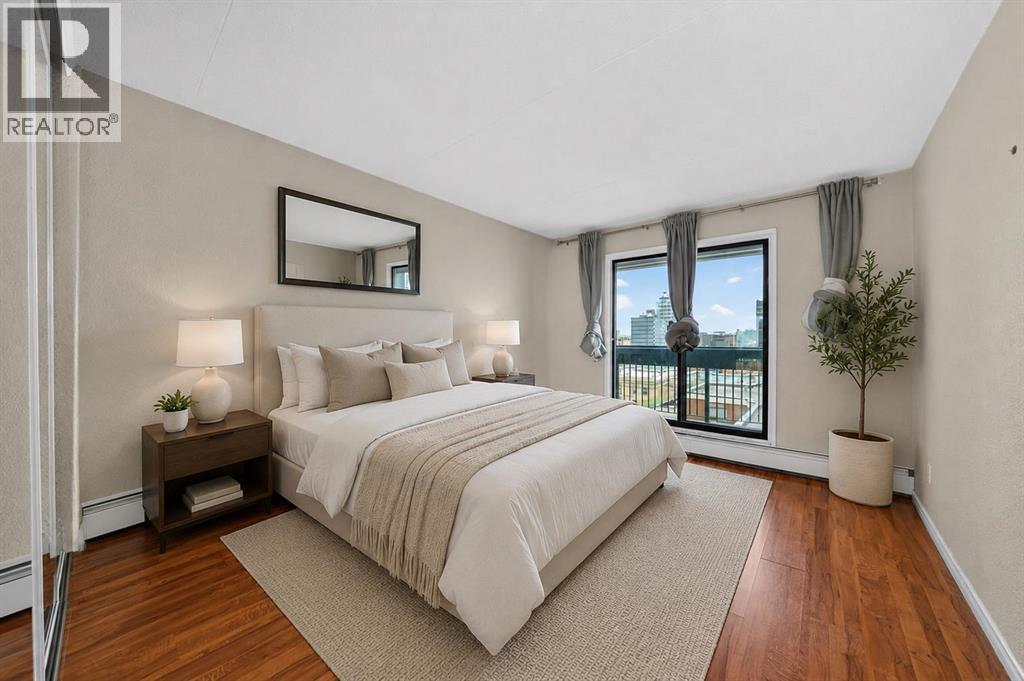 #902 735 12 Avenue SW - 17