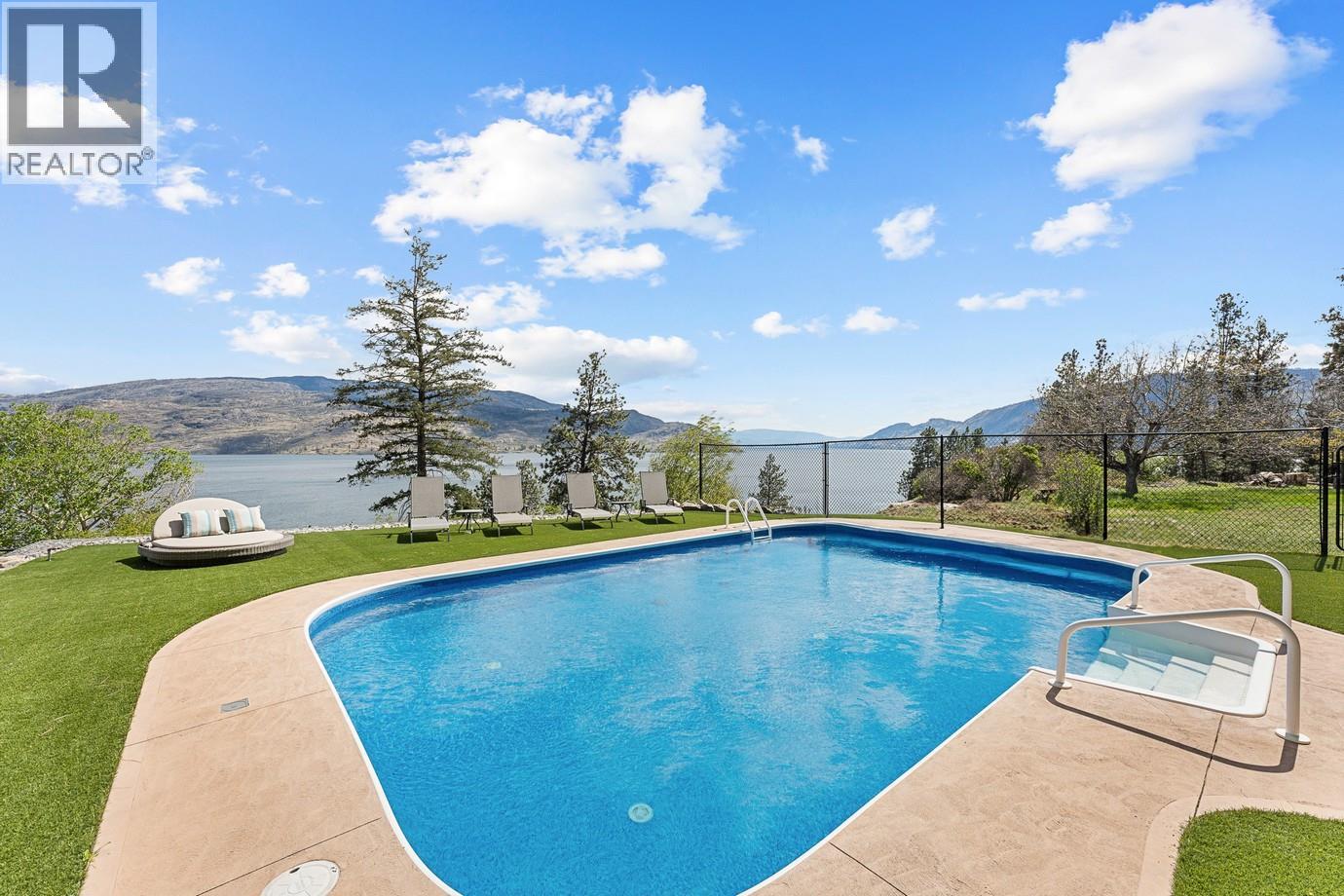 6267 Sundstrom Place Unit# 11, Peachland