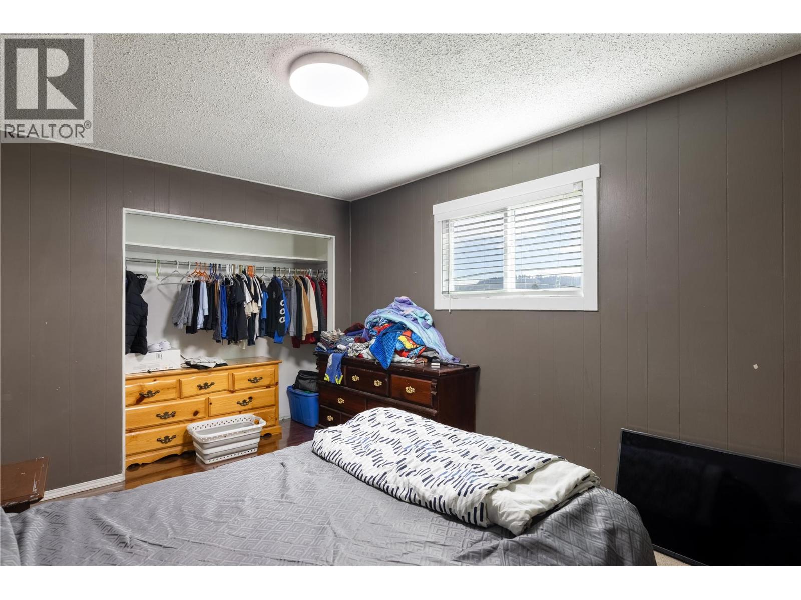 5712 6 Highway - 15
