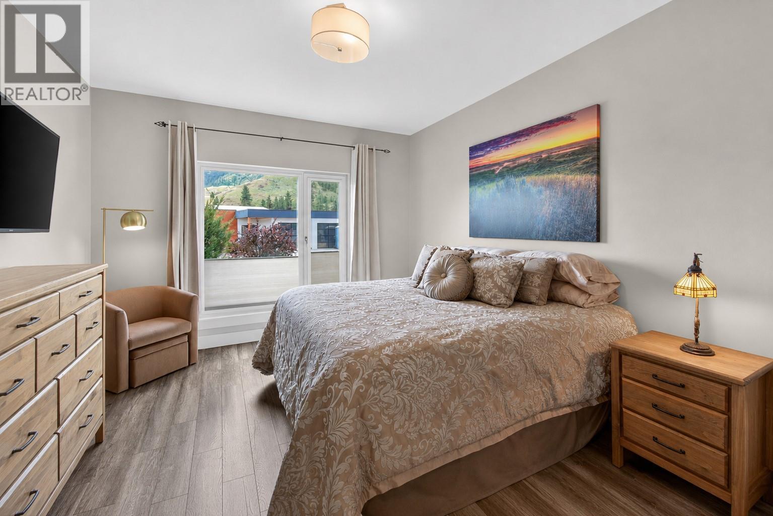 121 Ridge Park - 15
