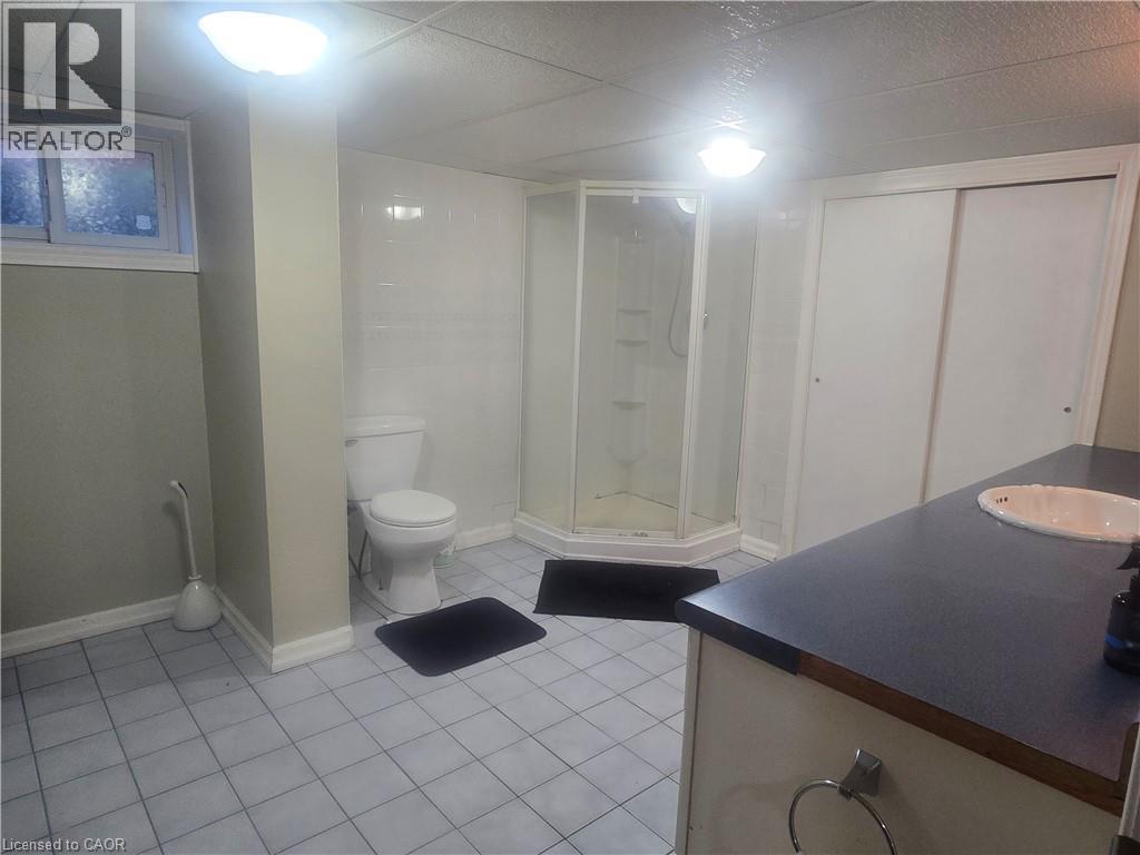 6902 DELL Avenue - 18