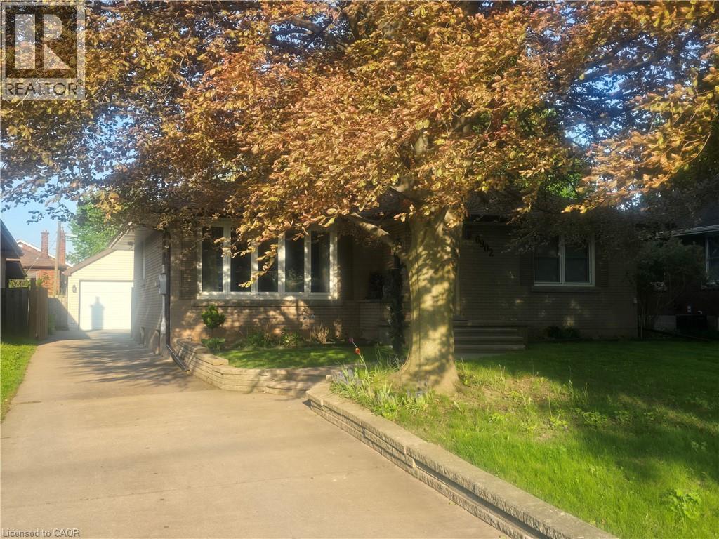 6902 DELL Avenue - Image 2