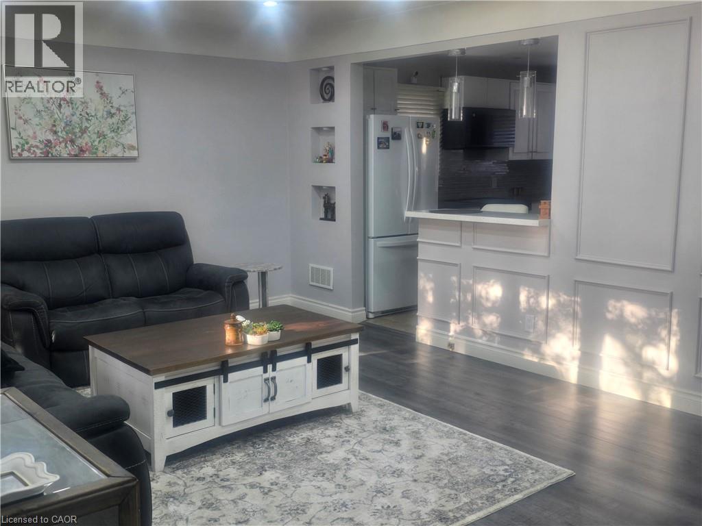 6902 DELL Avenue - 3