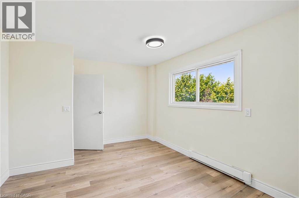 65 MOUNT ALBION Road Unit# 4, Hamilton, Ontario, L8K5S5 — Photo 10