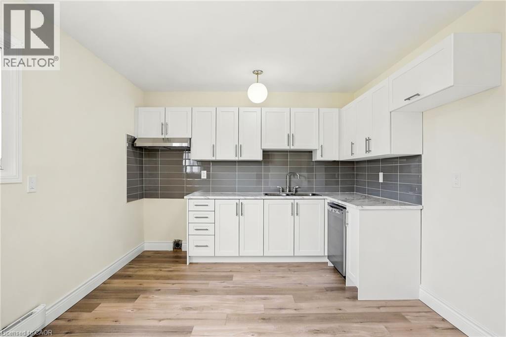 65 MOUNT ALBION Road Unit# 4, Hamilton, Ontario, L8K5S5 — Photo 11