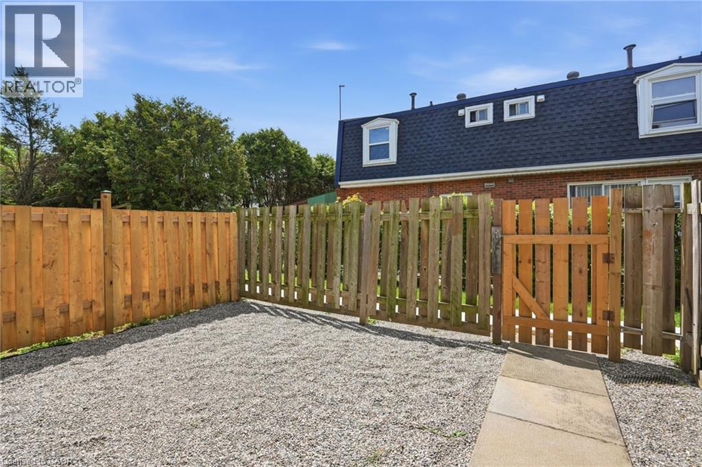 65 MOUNT ALBION Road Unit# 2, Hamilton, Ontario, L8K5S5 — Photo 41
