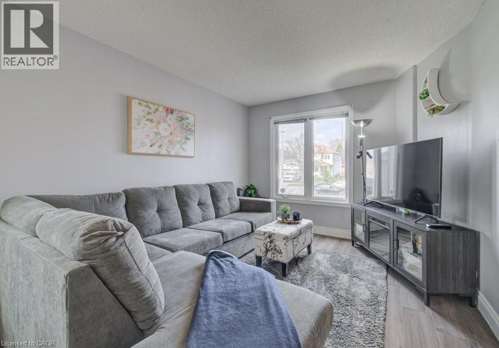 334 CHRISTOPHER Drive - 12