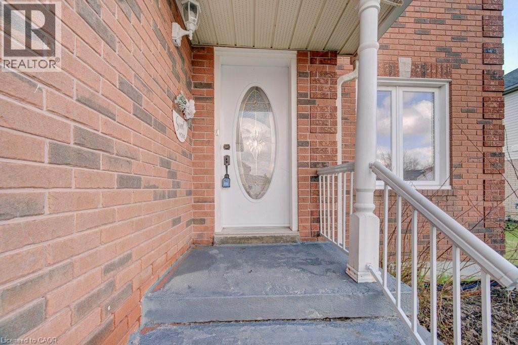 334 CHRISTOPHER Drive - 4