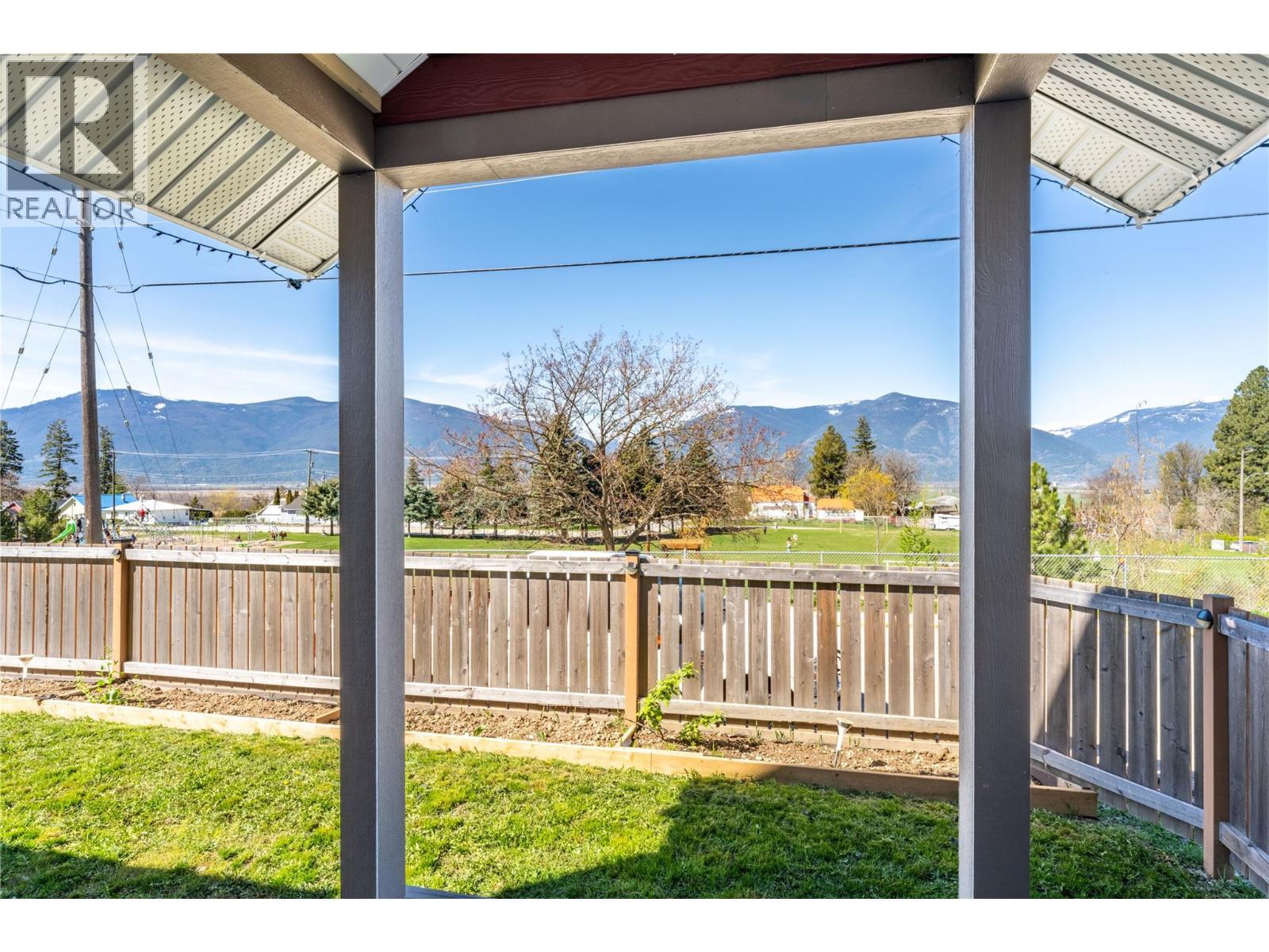902 Murdoch Street, Creston