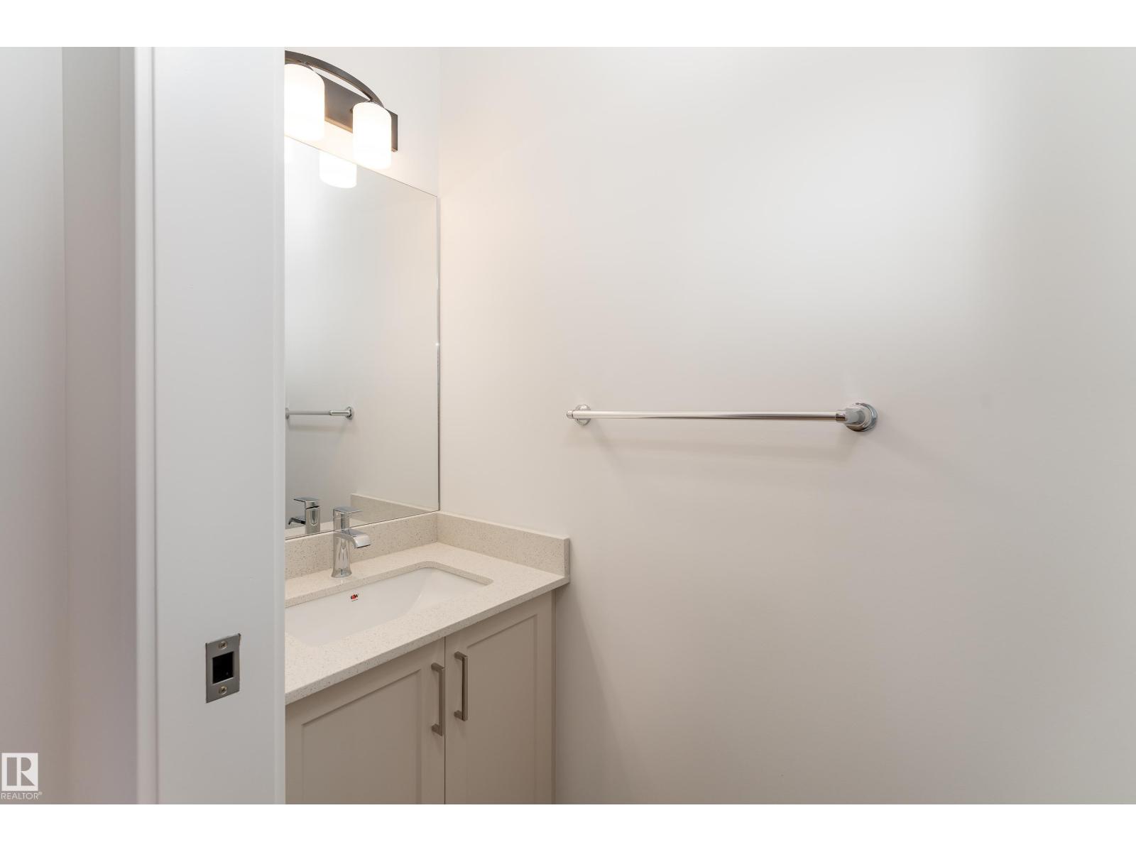 10916 & 10918 154 Street NW - 13