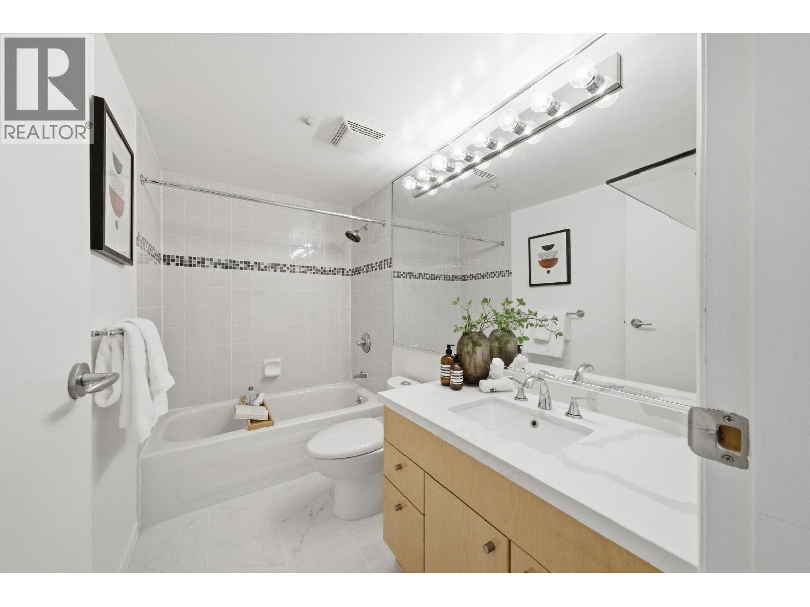 1203 1008 CAMBIE STREET, Vancouver