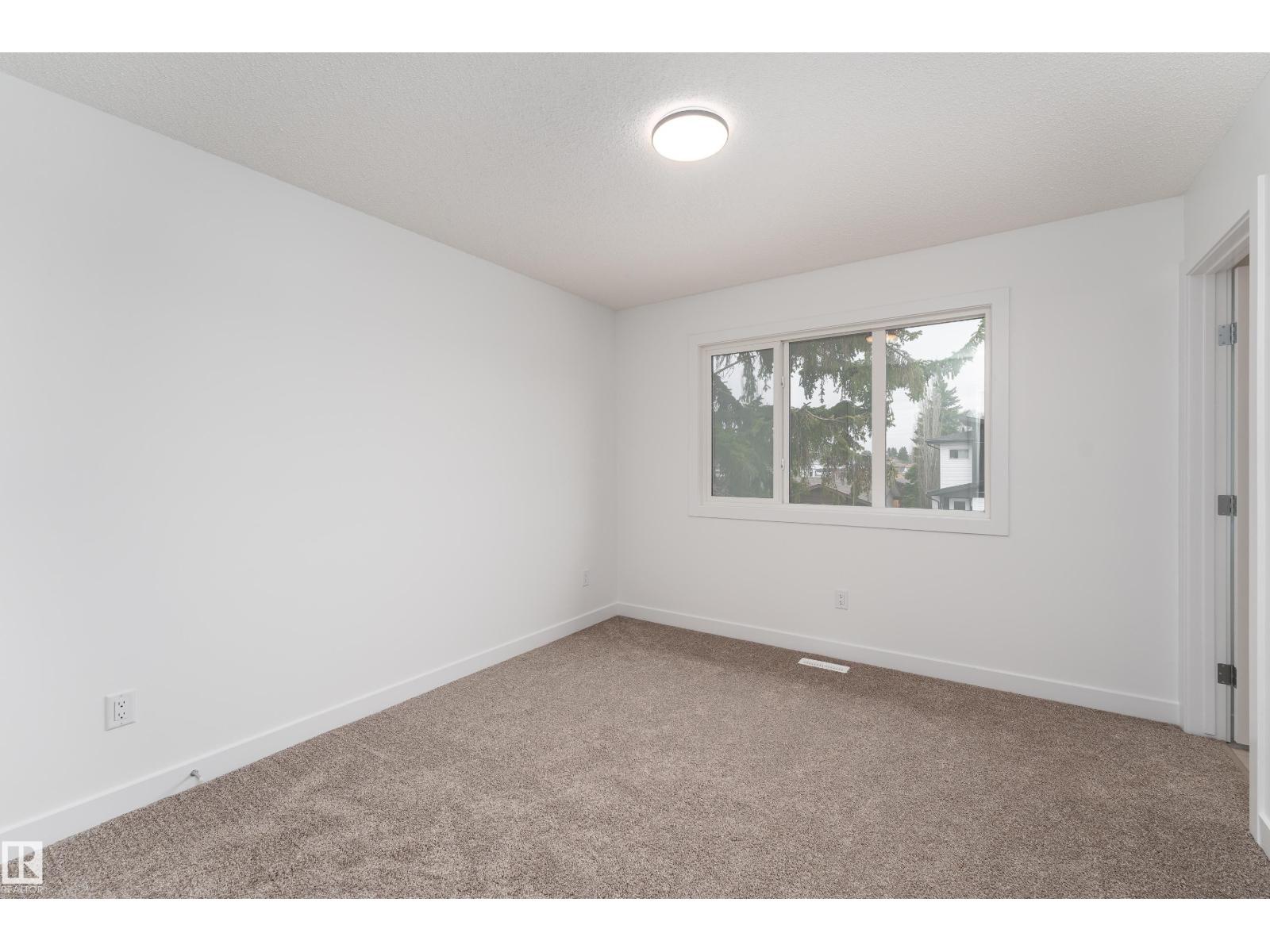 10920 & 10922 154 Street NW - 17