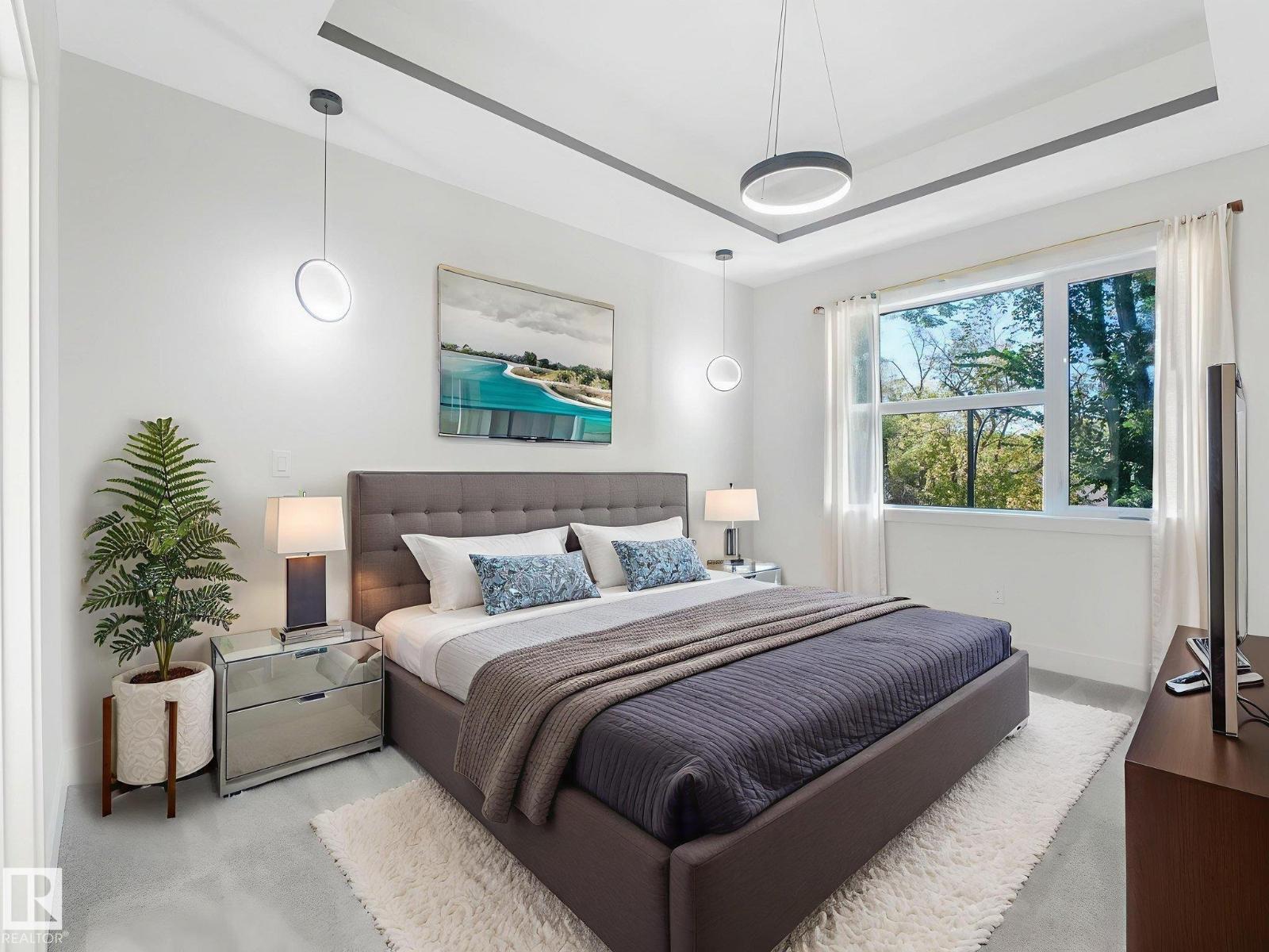 10963 129 ST NW - 37