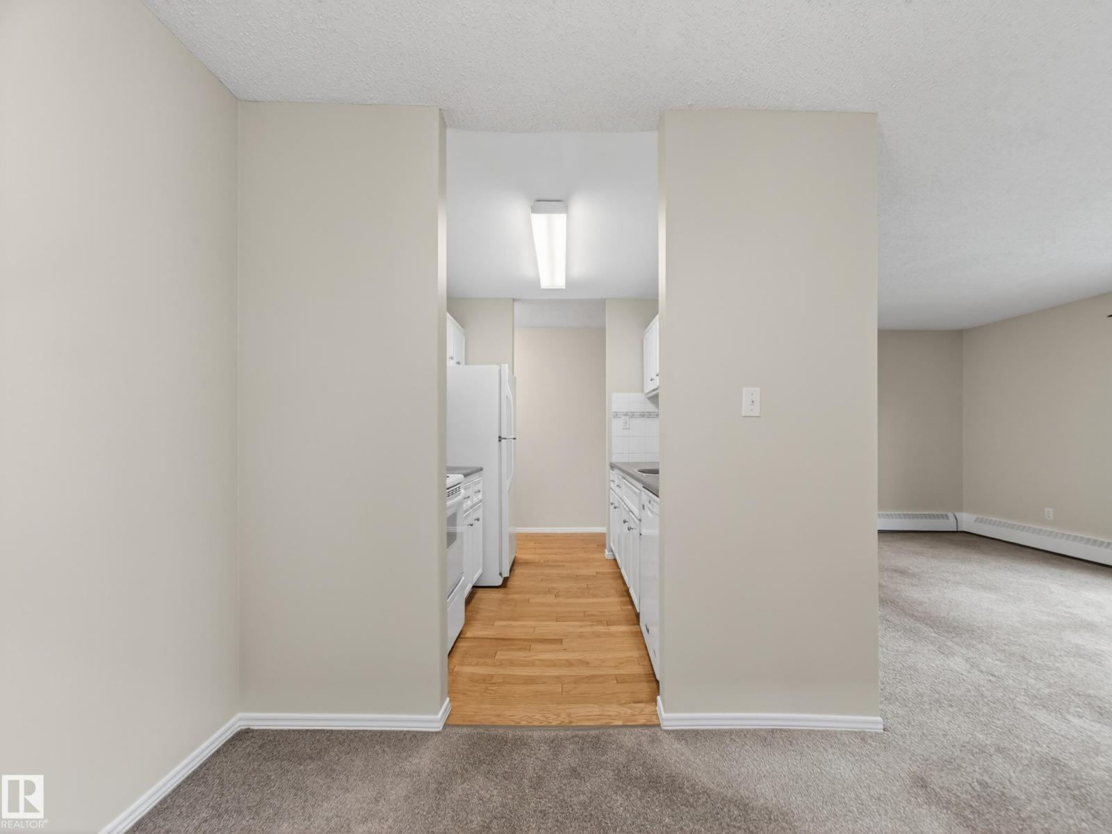 #204 10731 84 AV NW - 13