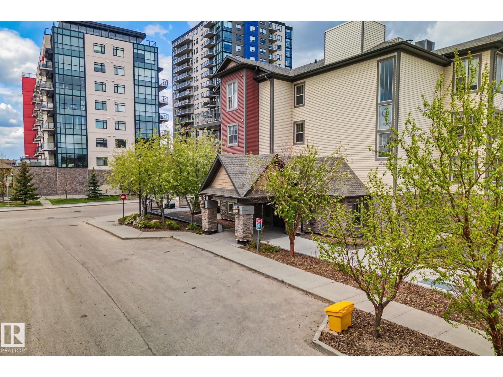 #206 103 Ambleside DR SW - 28