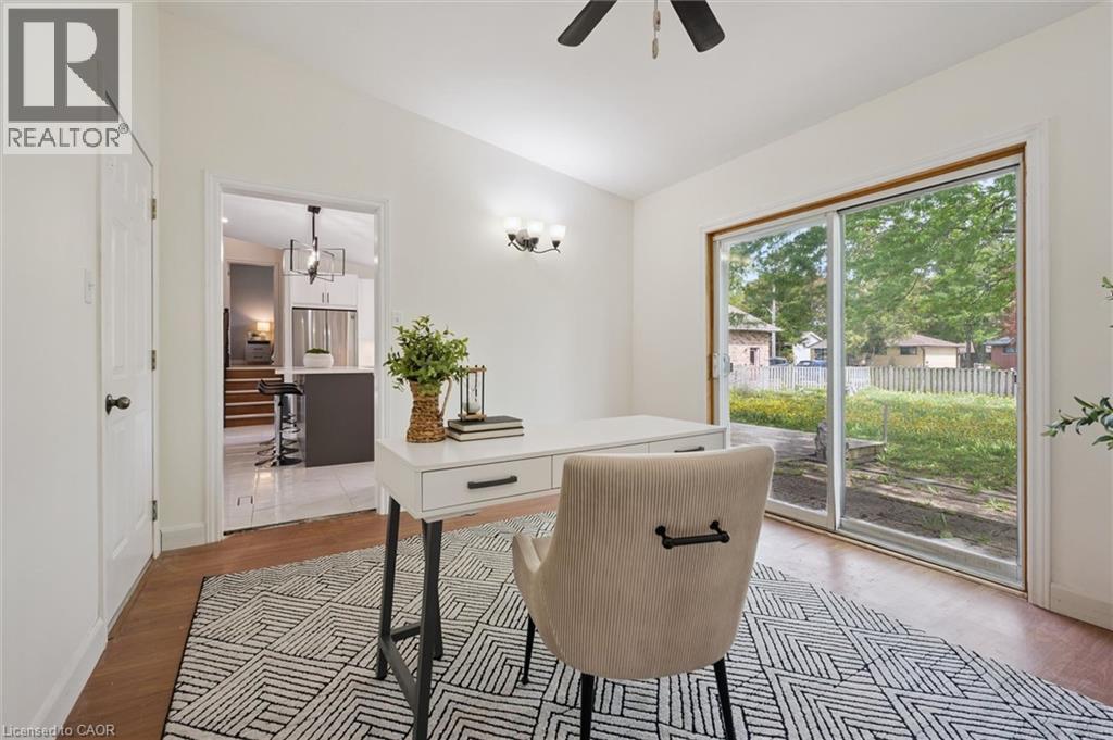 490 GARAFRAXA Street E - 26
