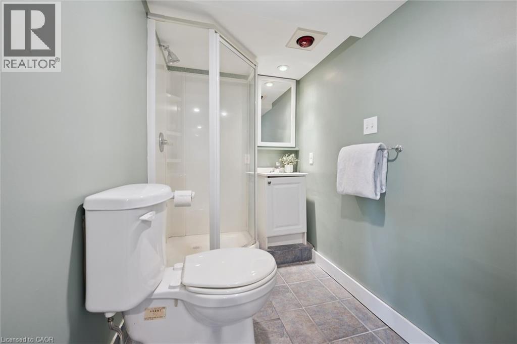 490 GARAFRAXA Street E - 41
