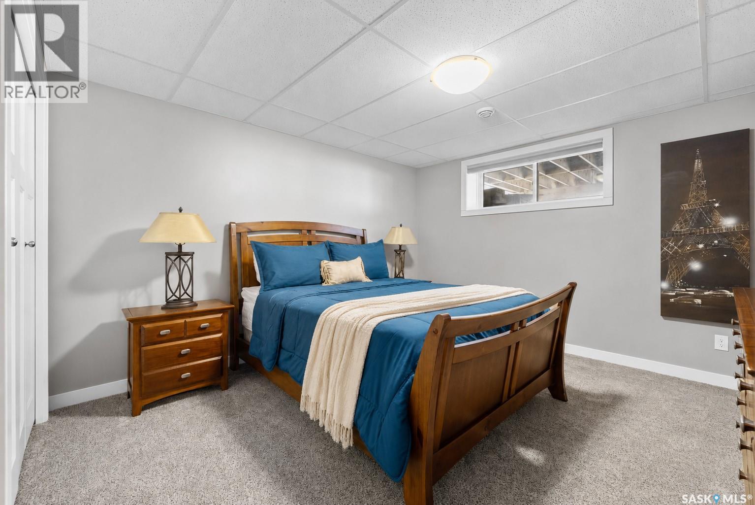 4 College CRESCENT - 31
