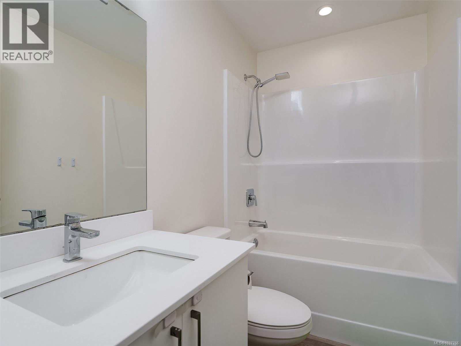 504 815 Orono Ave, Langford