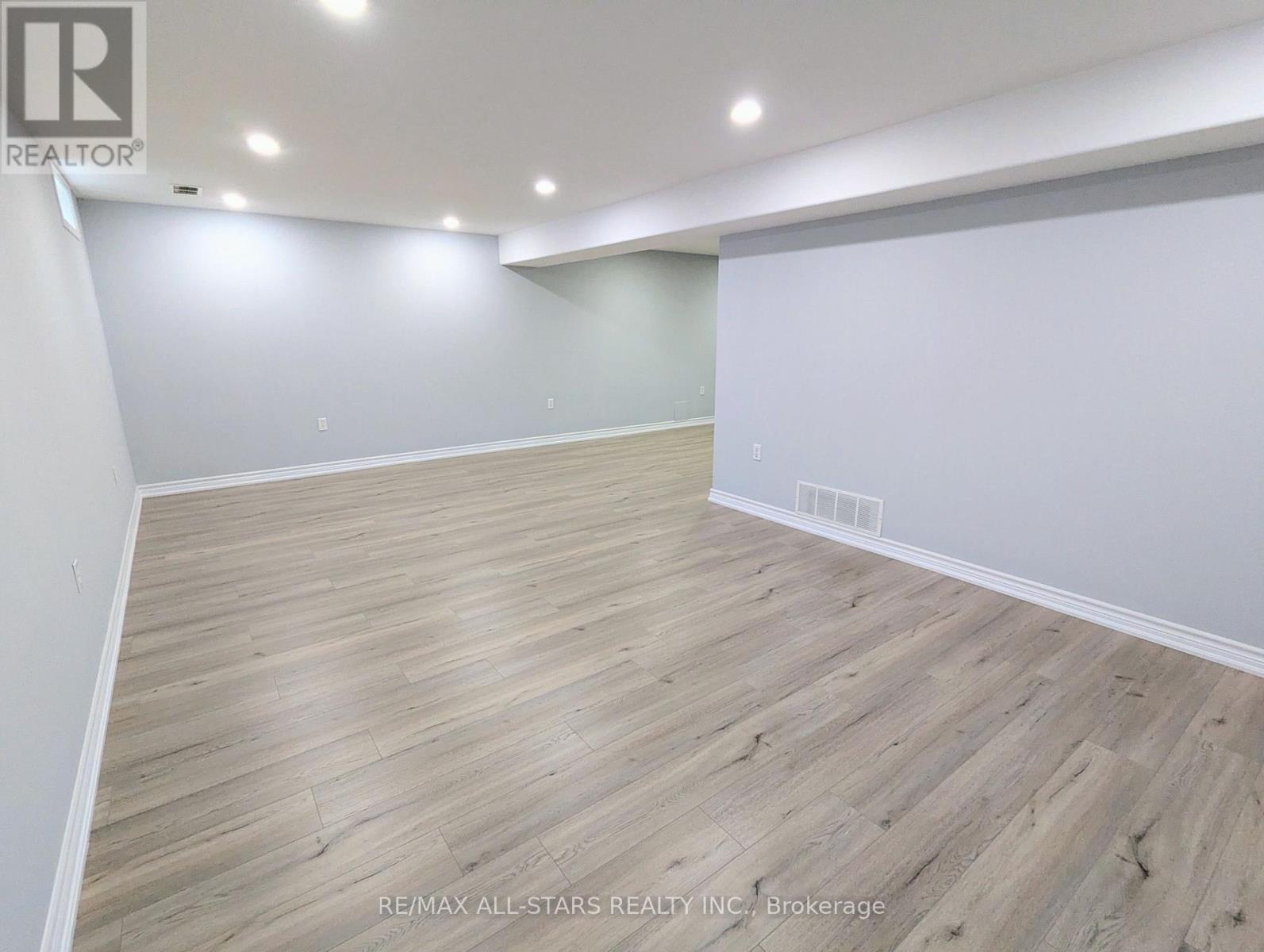 507 CLANCY CRESCENT - 20