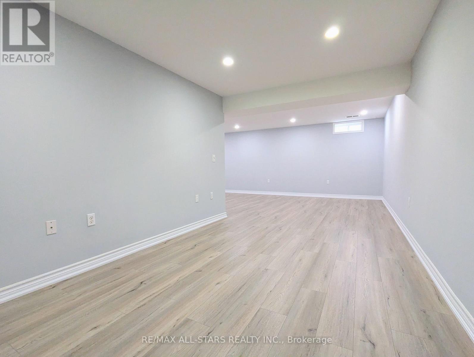 507 CLANCY CRESCENT - 21