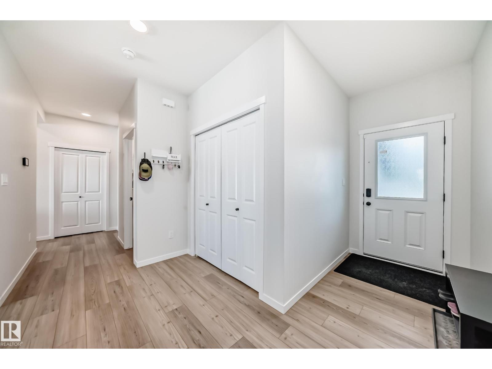 17608 49 ST NW - 4