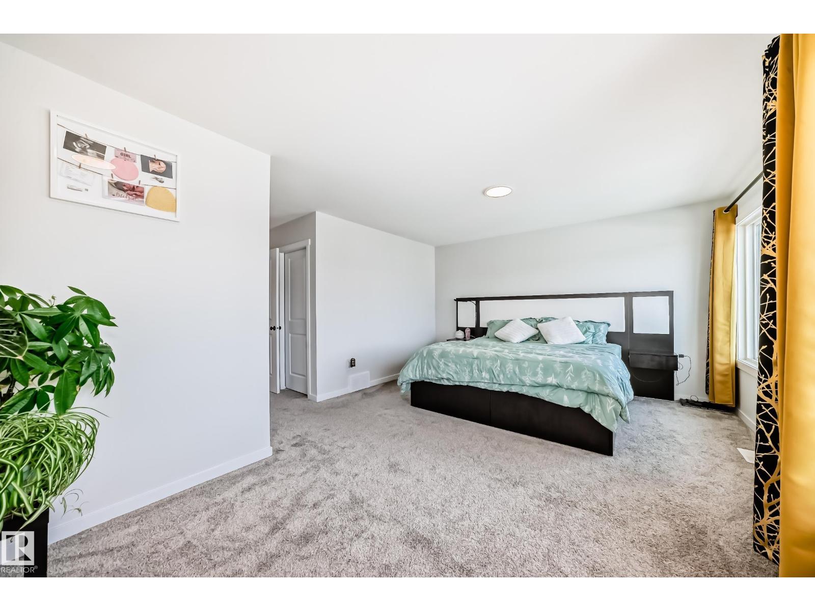 17608 49 ST NW - 19