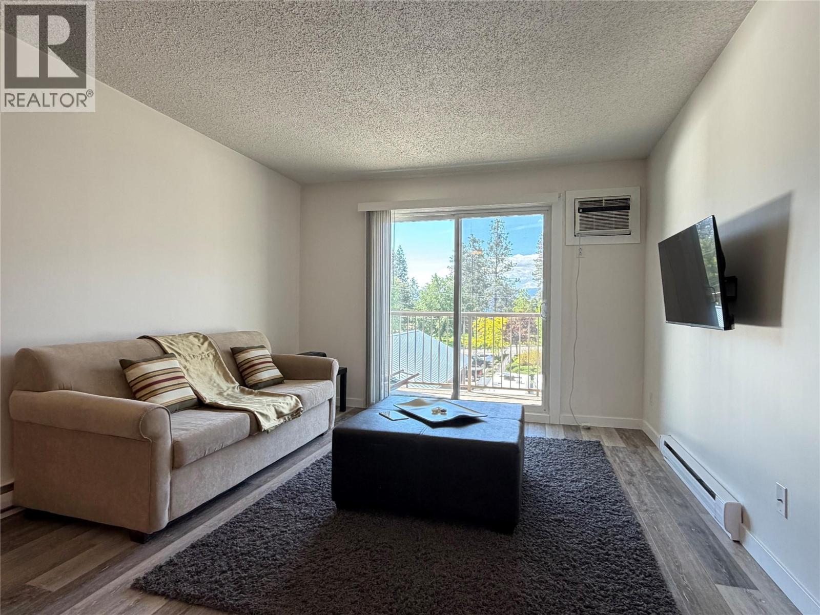 130 Skaha Place Unit# 415, Penticton