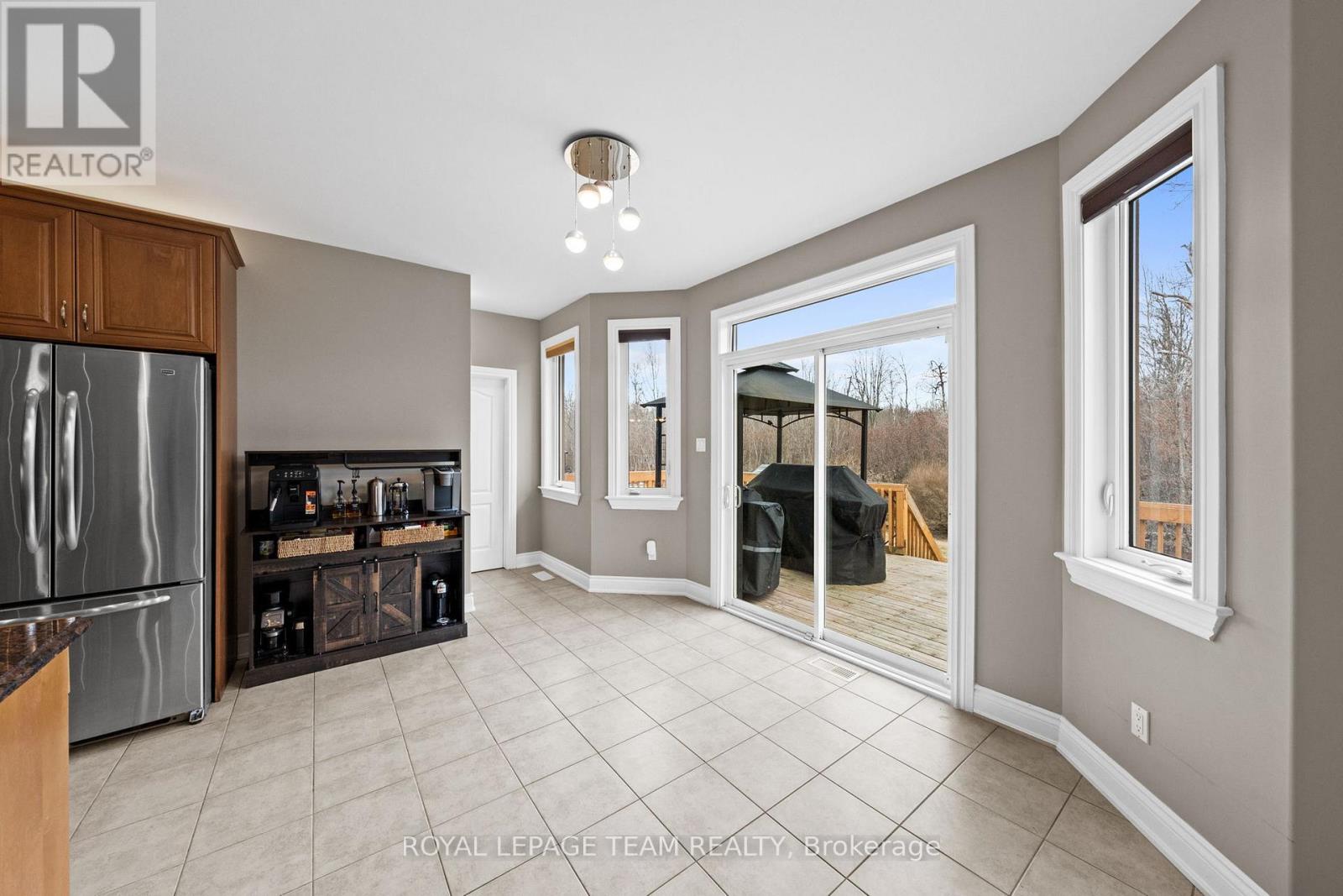 6673 PEBBLE TRAIL WAY - 18