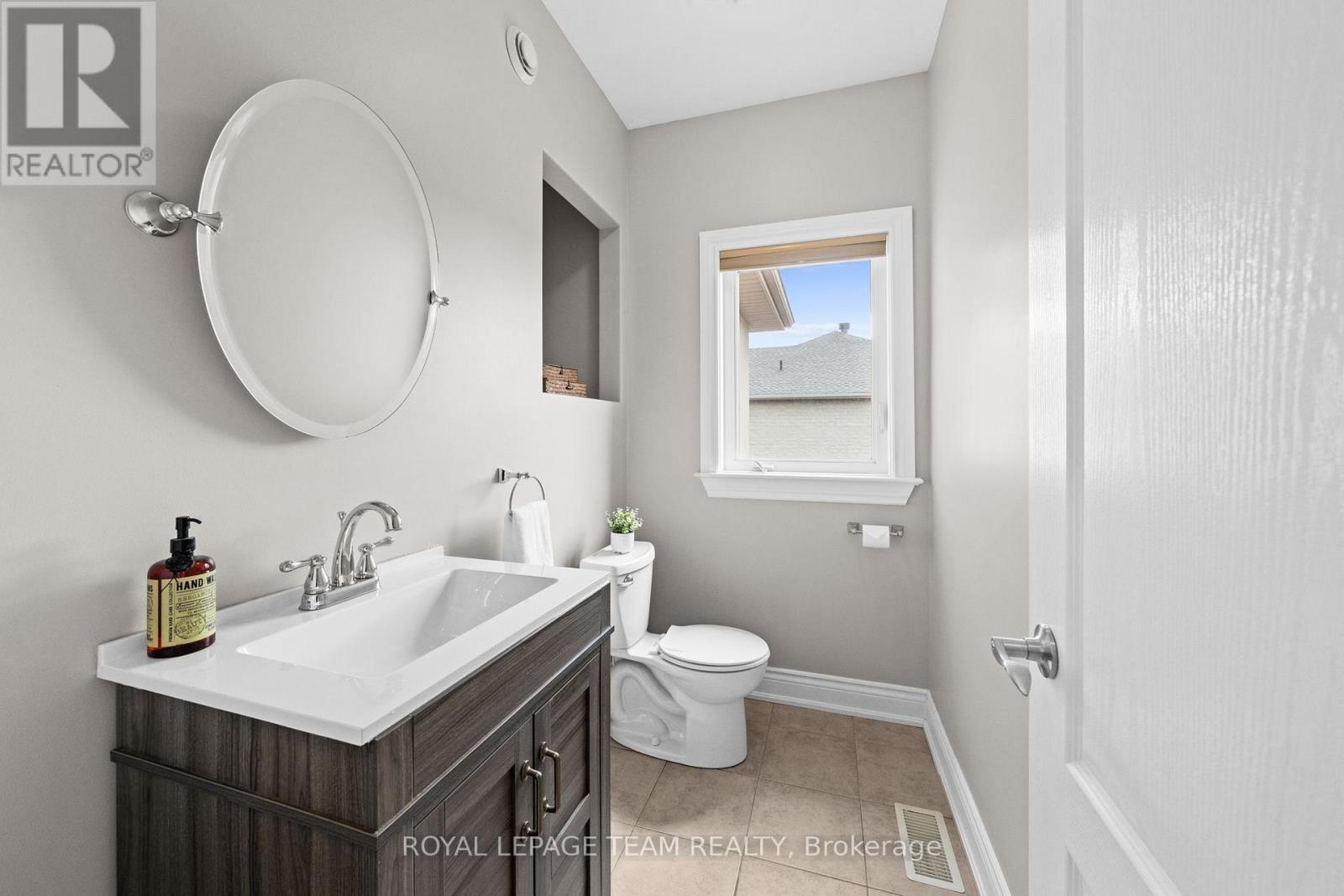 6673 PEBBLE TRAIL WAY - 29