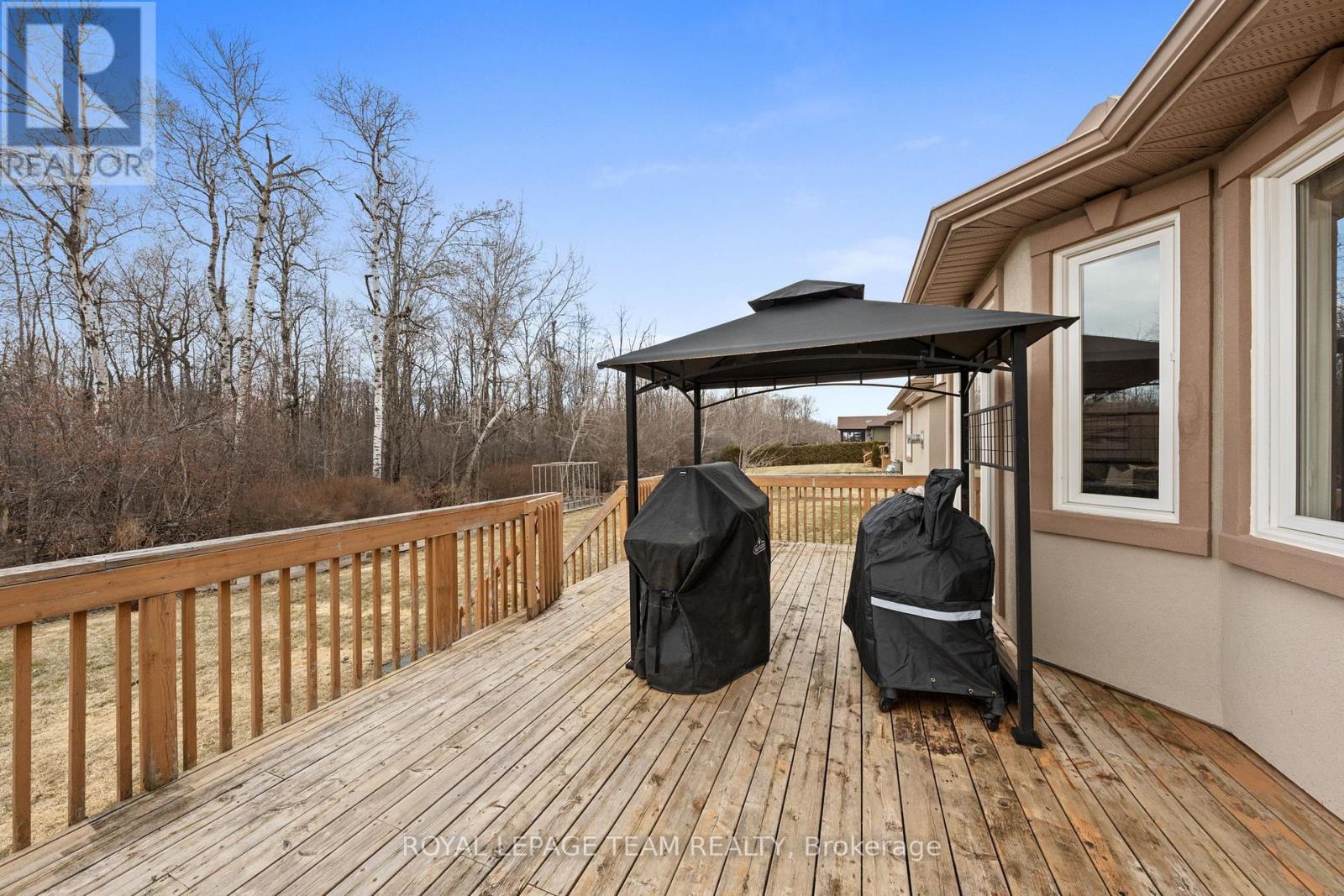 6673 PEBBLE TRAIL WAY - 40