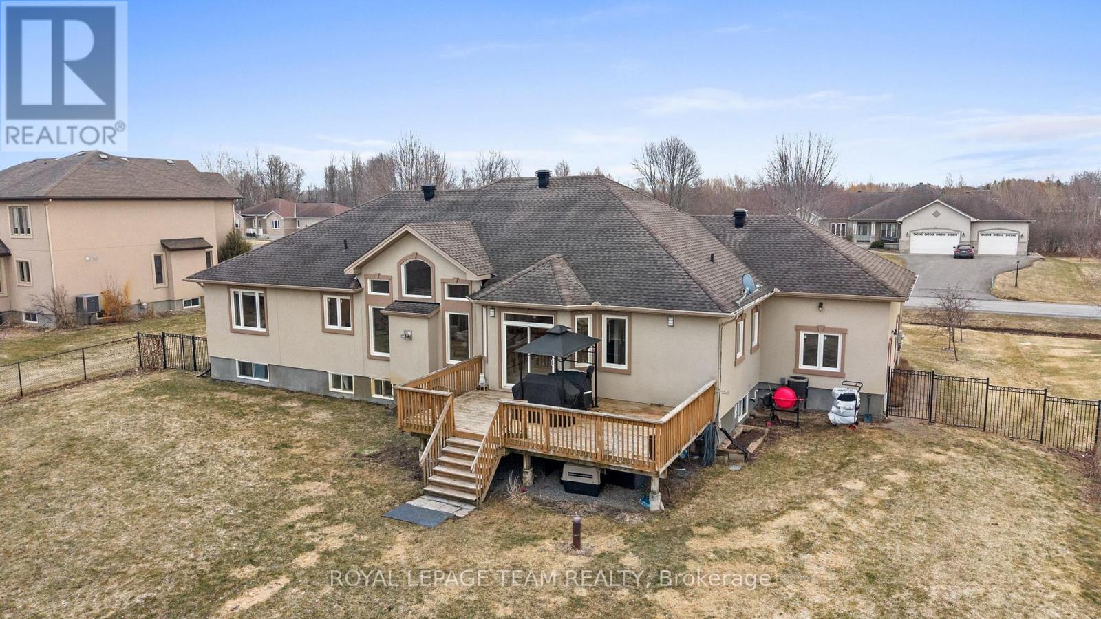 6673 PEBBLE TRAIL WAY - 44