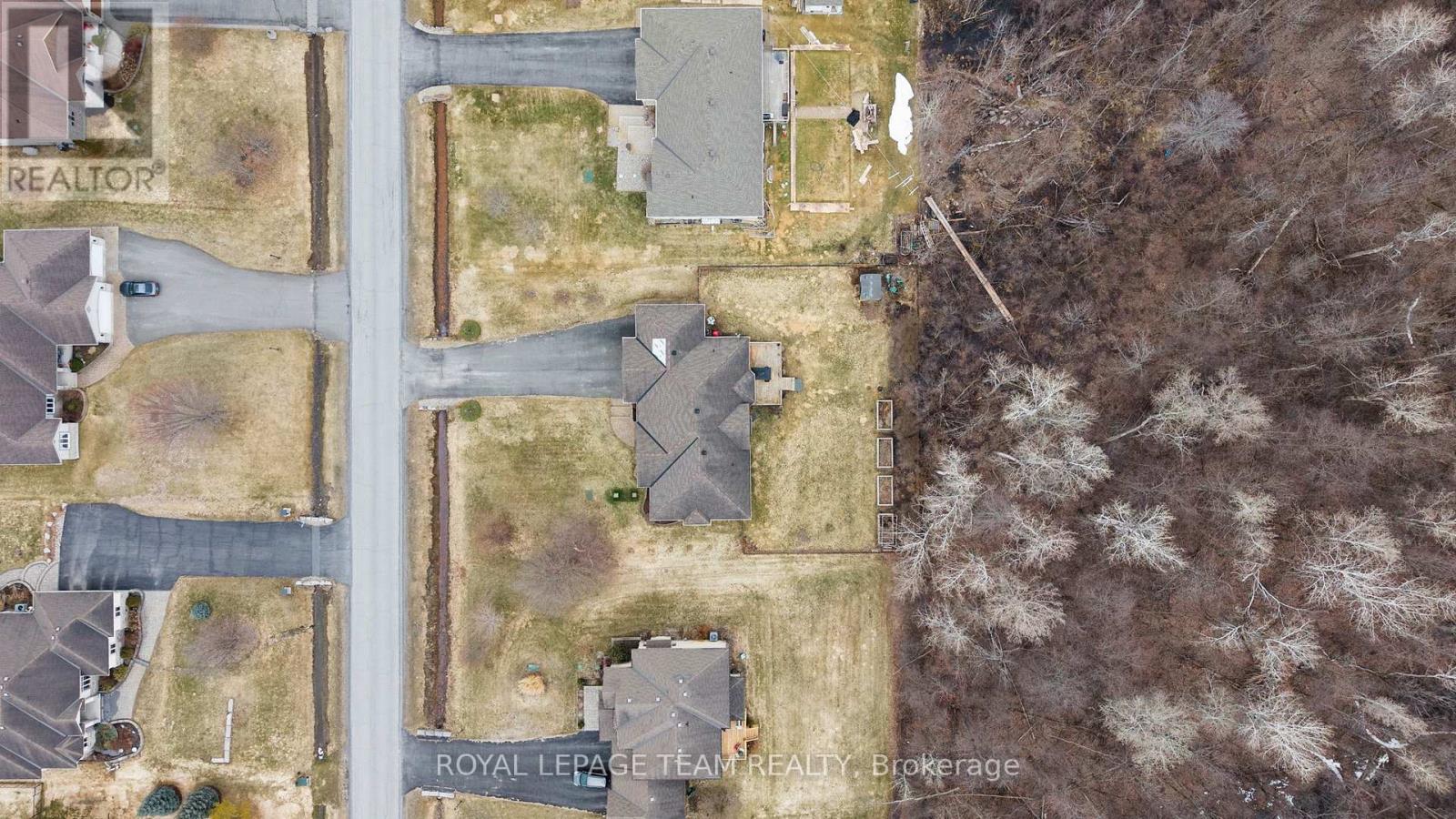 6673 PEBBLE TRAIL WAY - 46