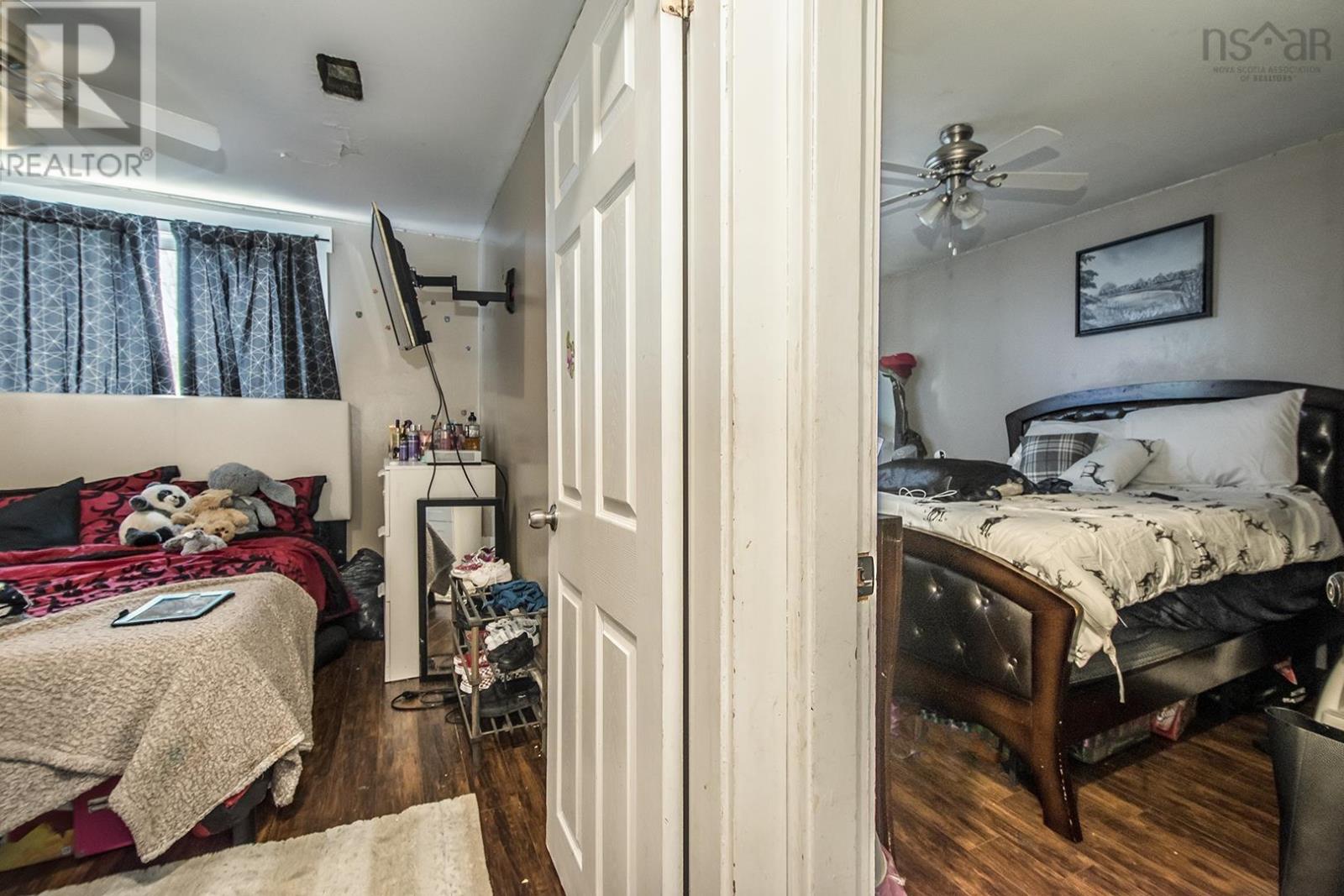 17 B&C Maple Drive - 32