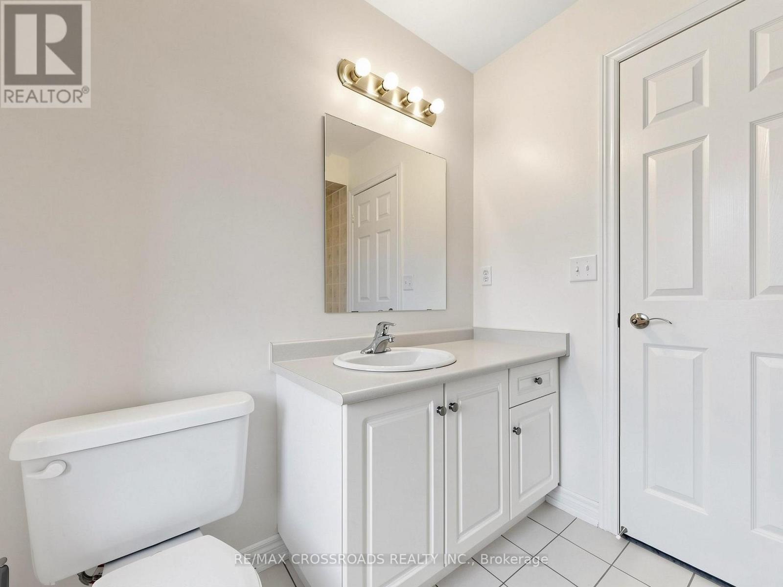 52 DREW KELLY WAY - 28