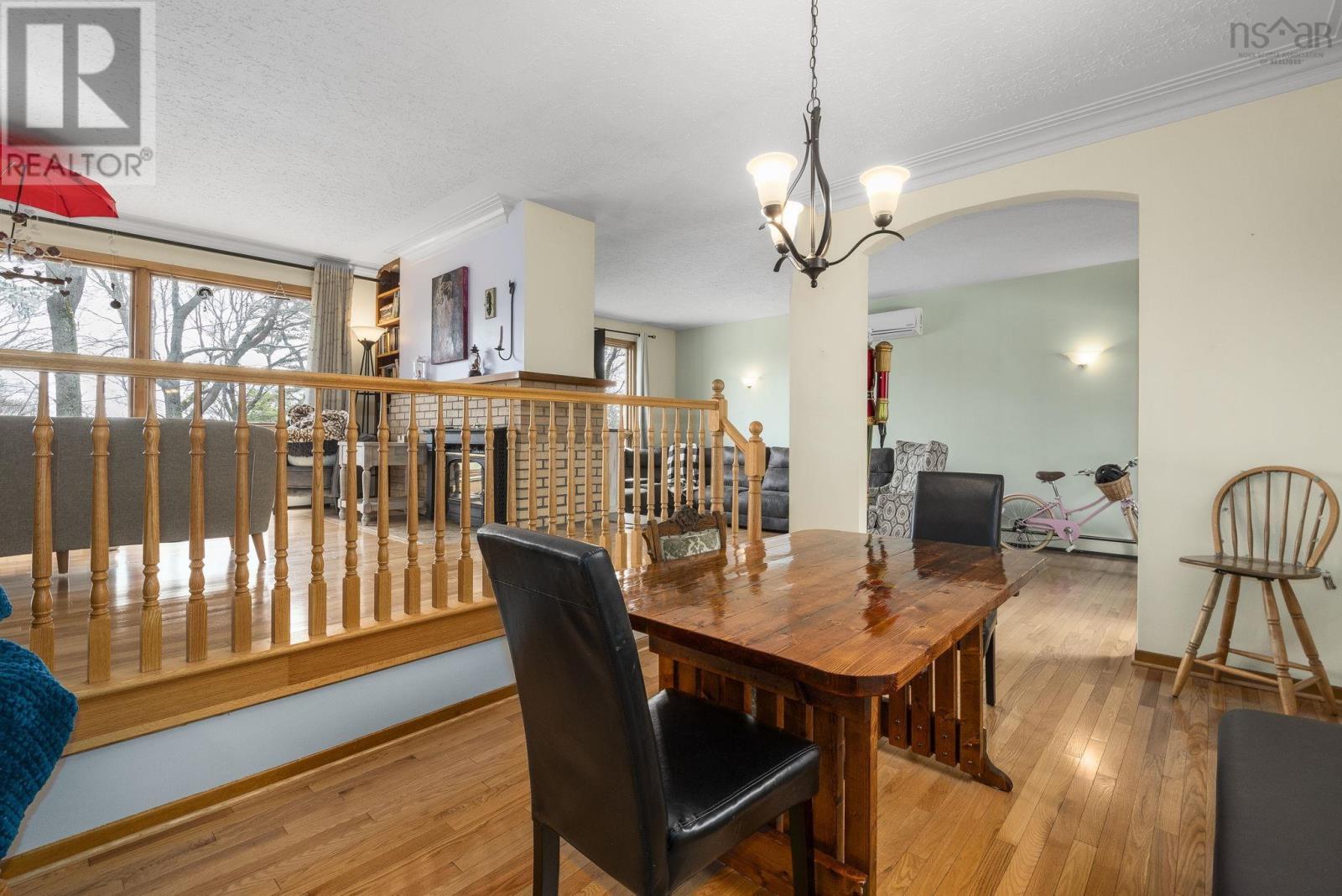 12 Campbell Drive - 13