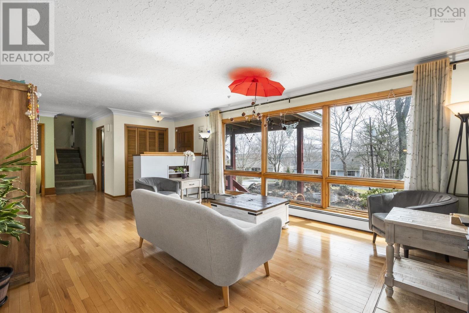12 Campbell Drive - 6