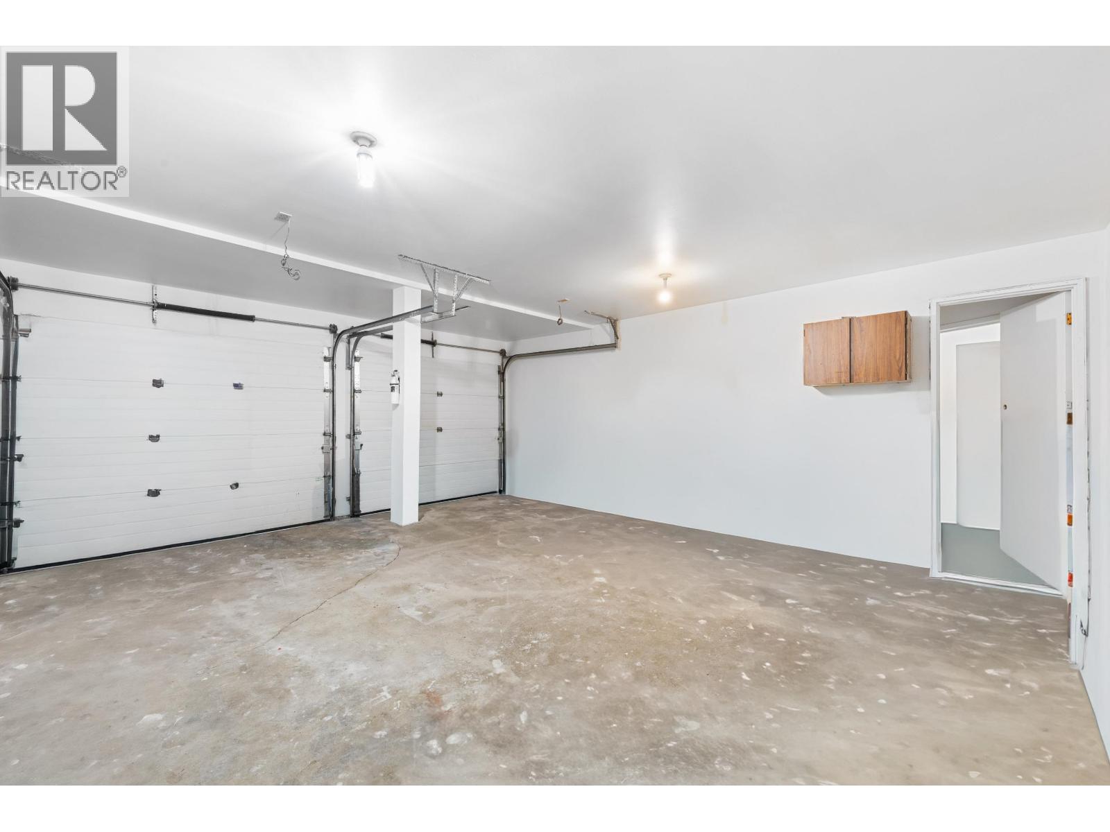 1777 CALEDONIA AVENUE, North Vancouver