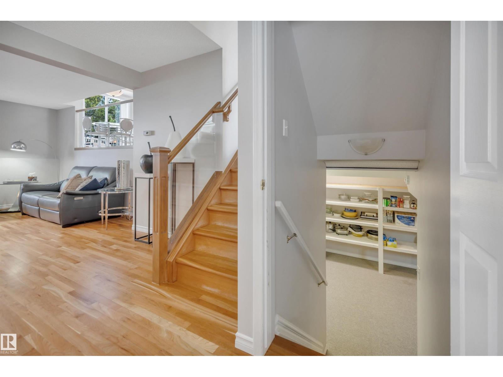 117 HOLLICK-KENYON WY NW - 43