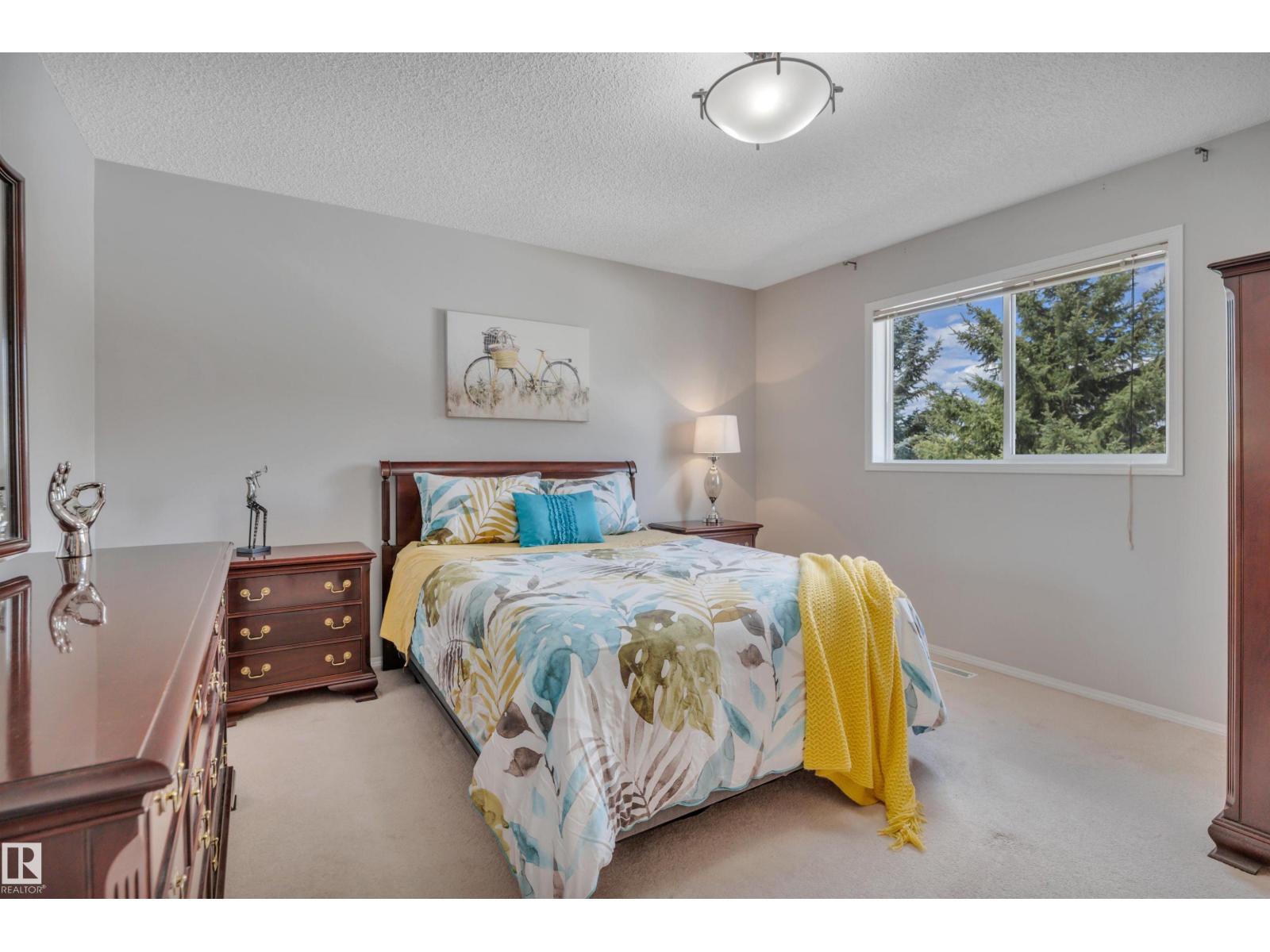 117 HOLLICK-KENYON WY NW - 22