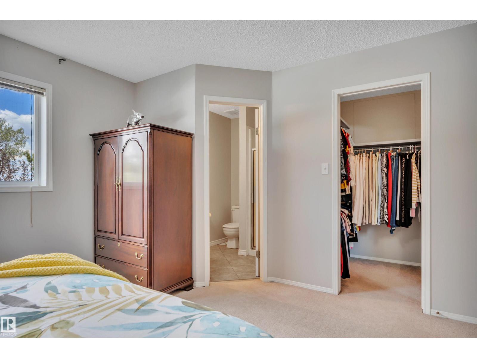 117 HOLLICK-KENYON WY NW - 24