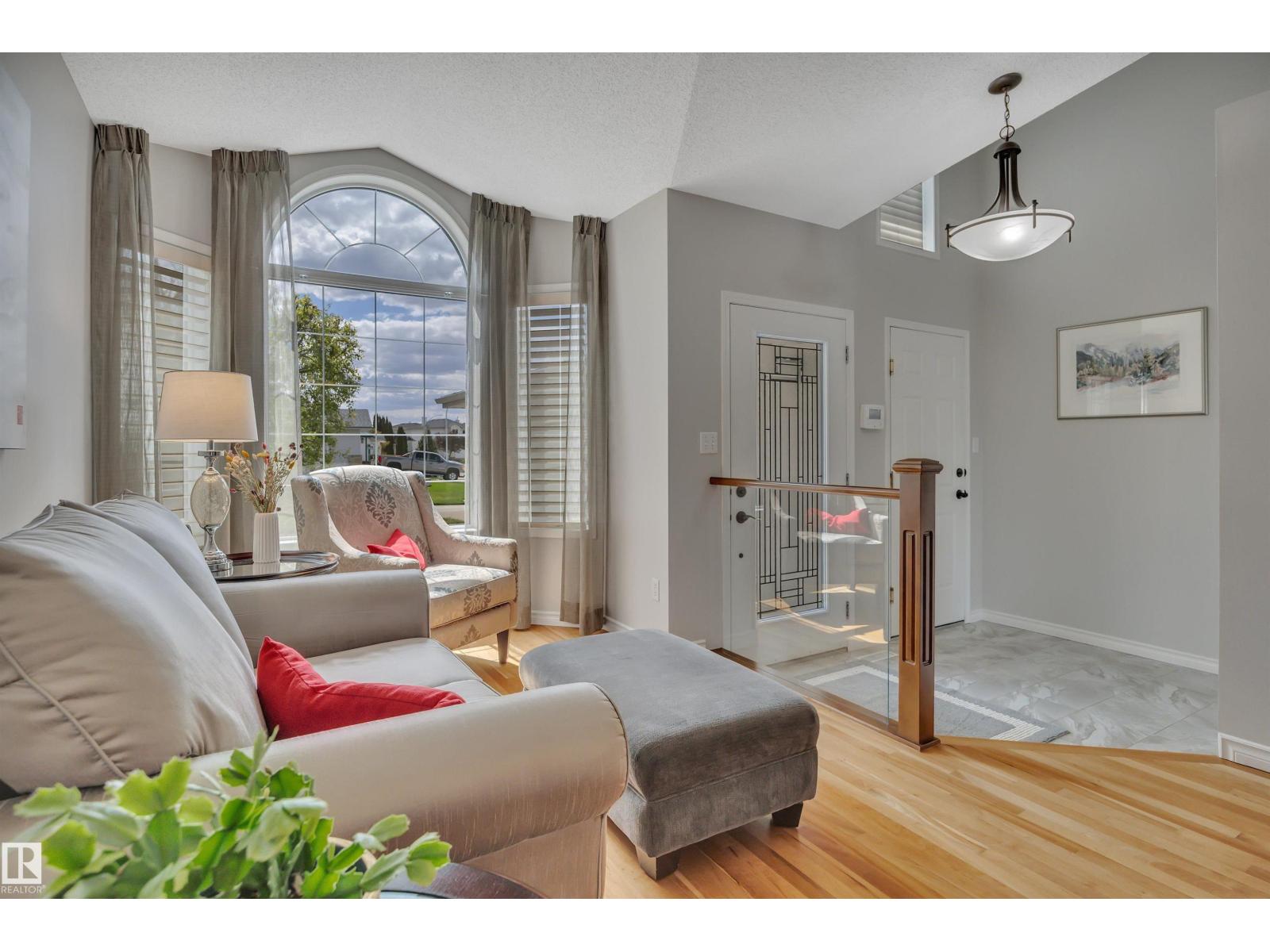 117 HOLLICK-KENYON WY NW - 8