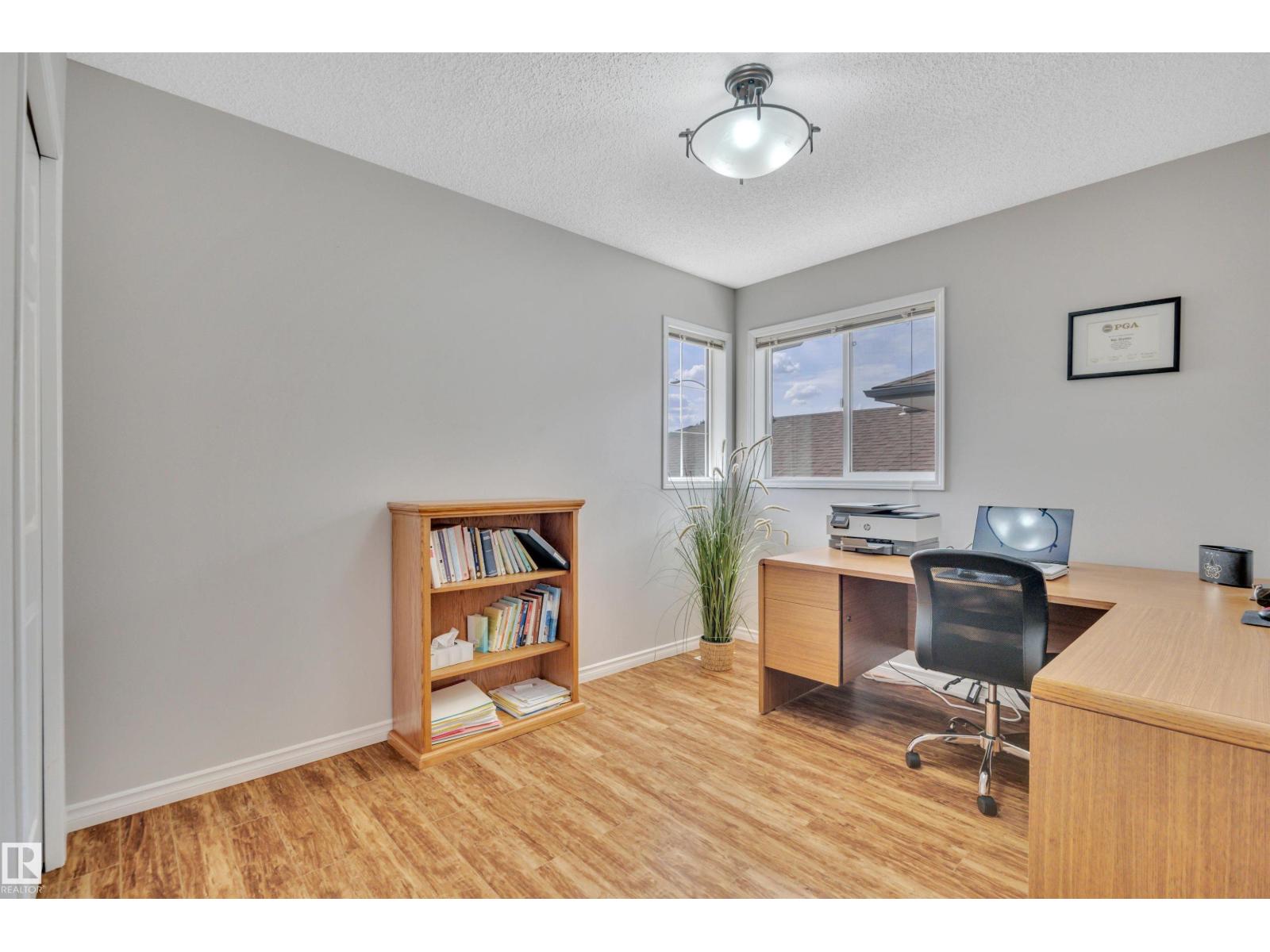 117 HOLLICK-KENYON WY NW - 29