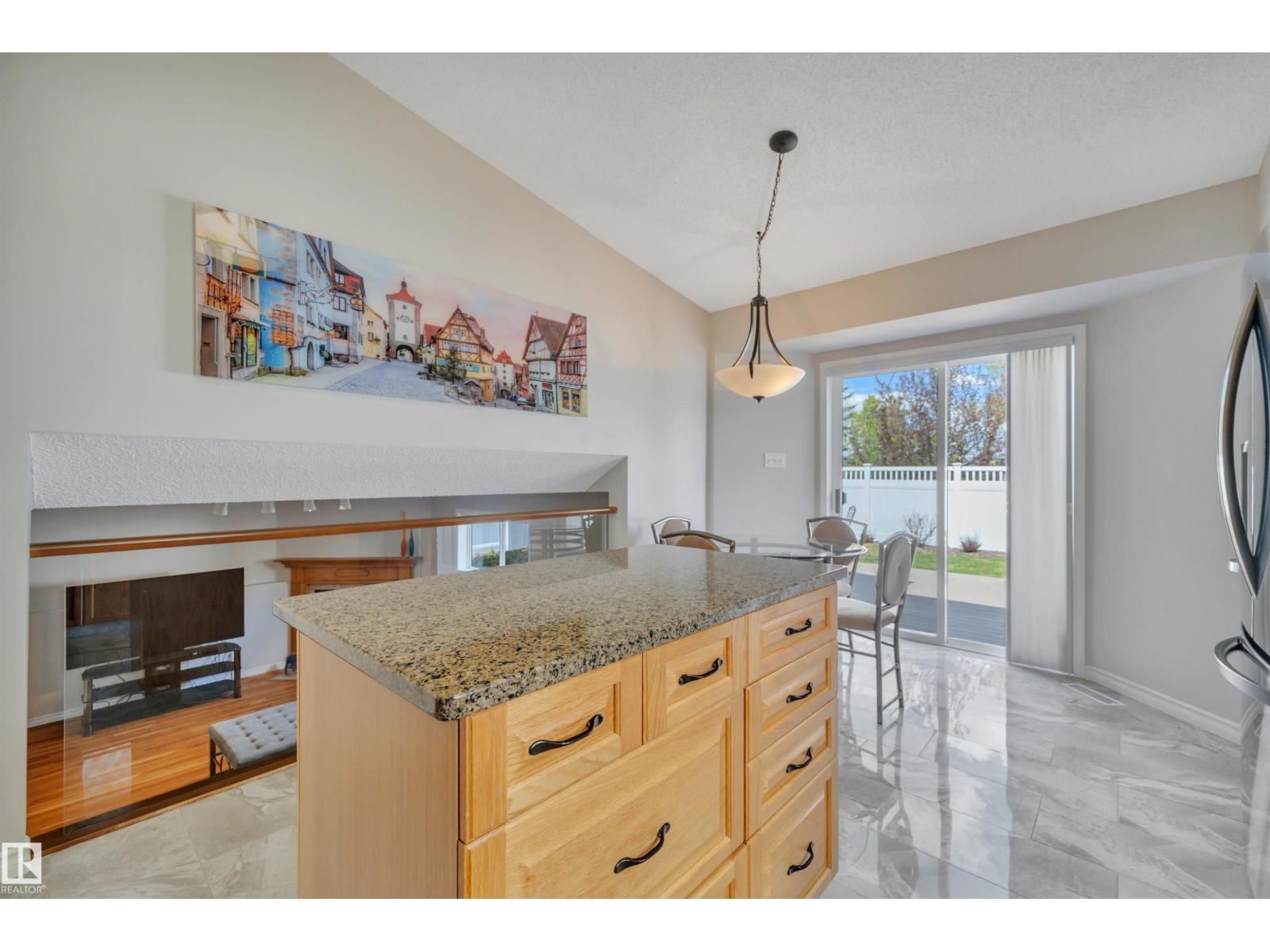 117 HOLLICK-KENYON WY NW - 16