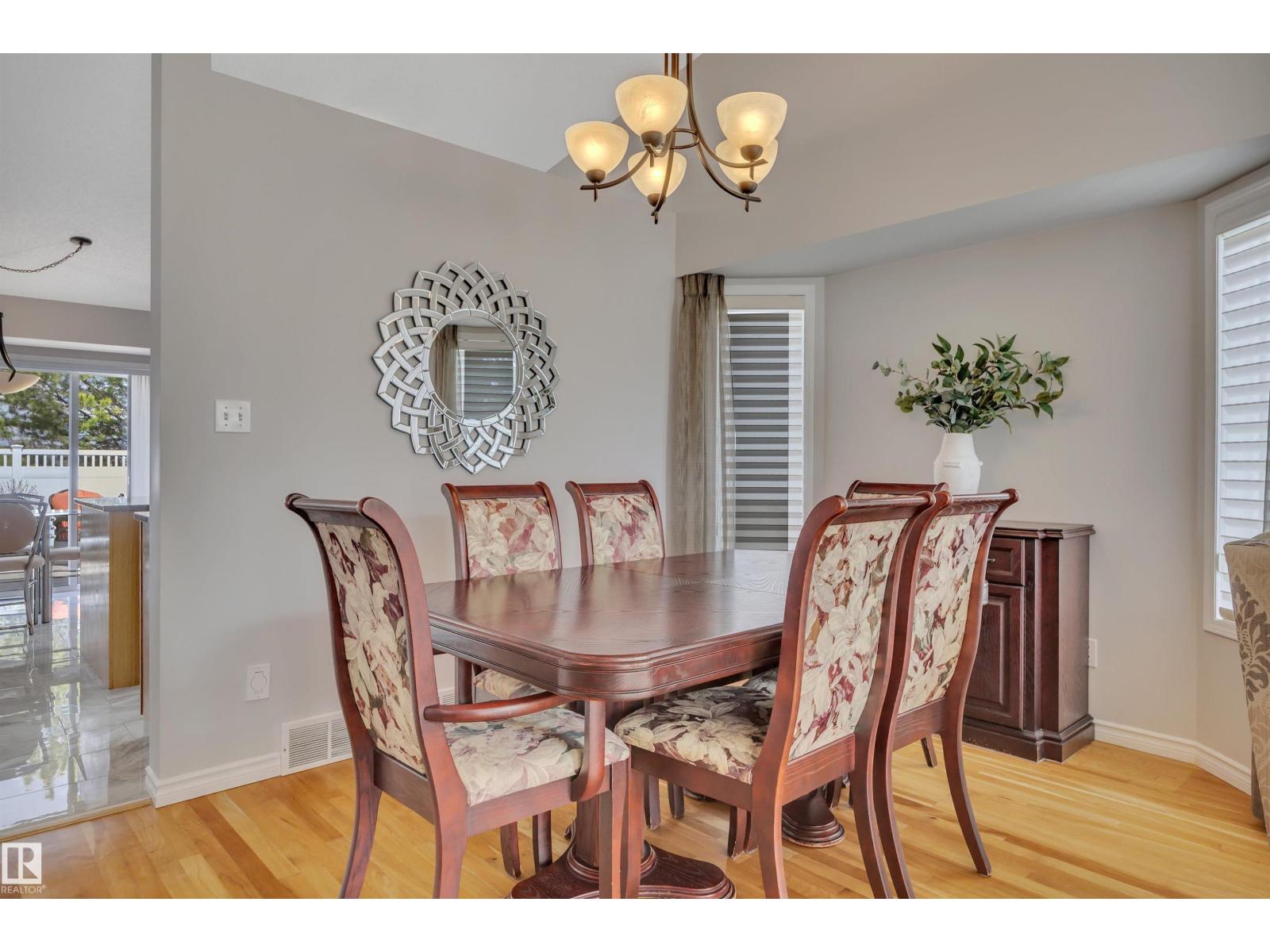 117 HOLLICK-KENYON WY NW - 10
