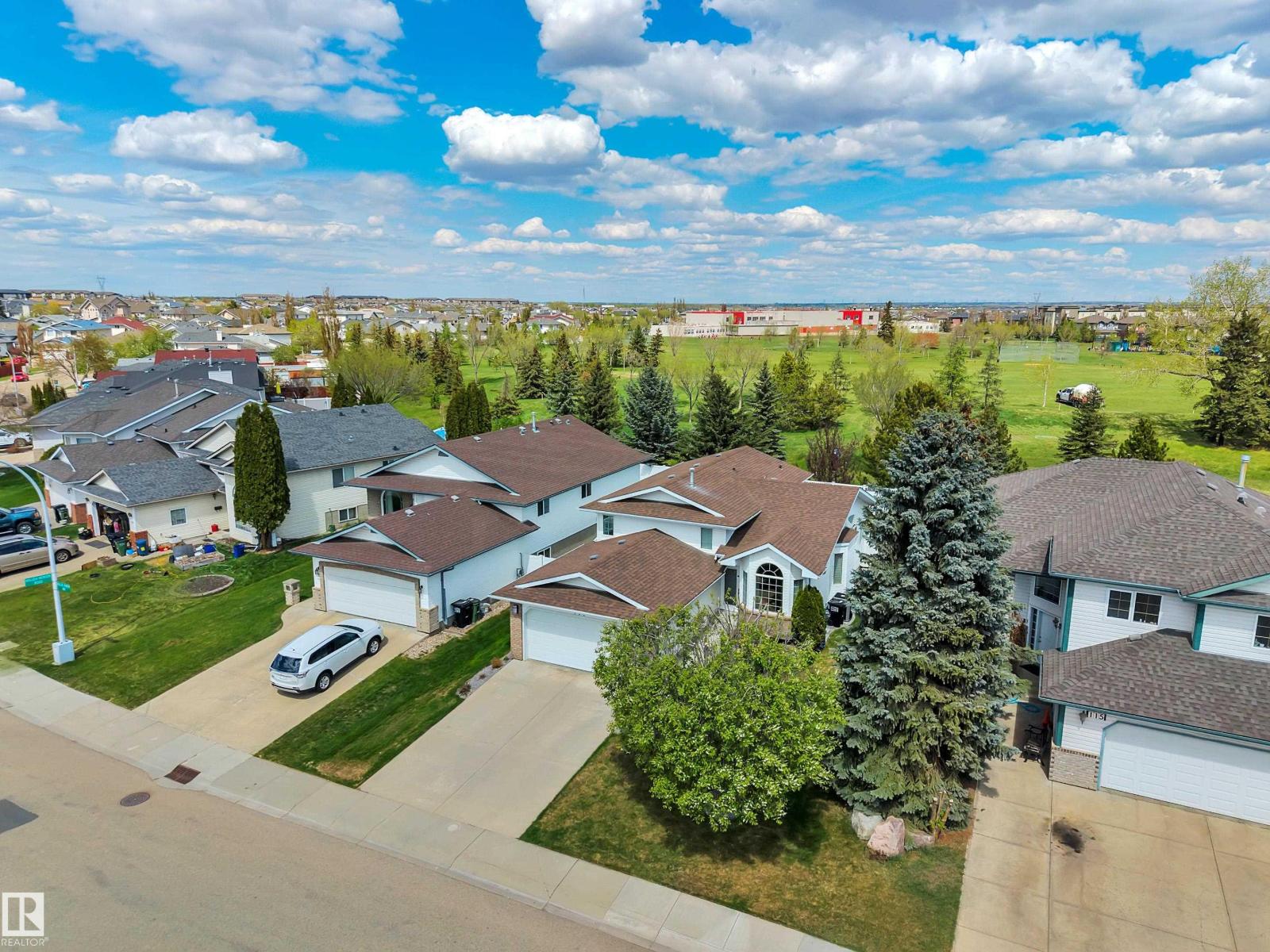 117 HOLLICK-KENYON WY NW - 59