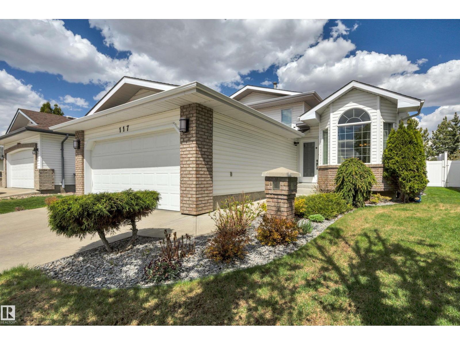 117 HOLLICK-KENYON WY NW - Image 3