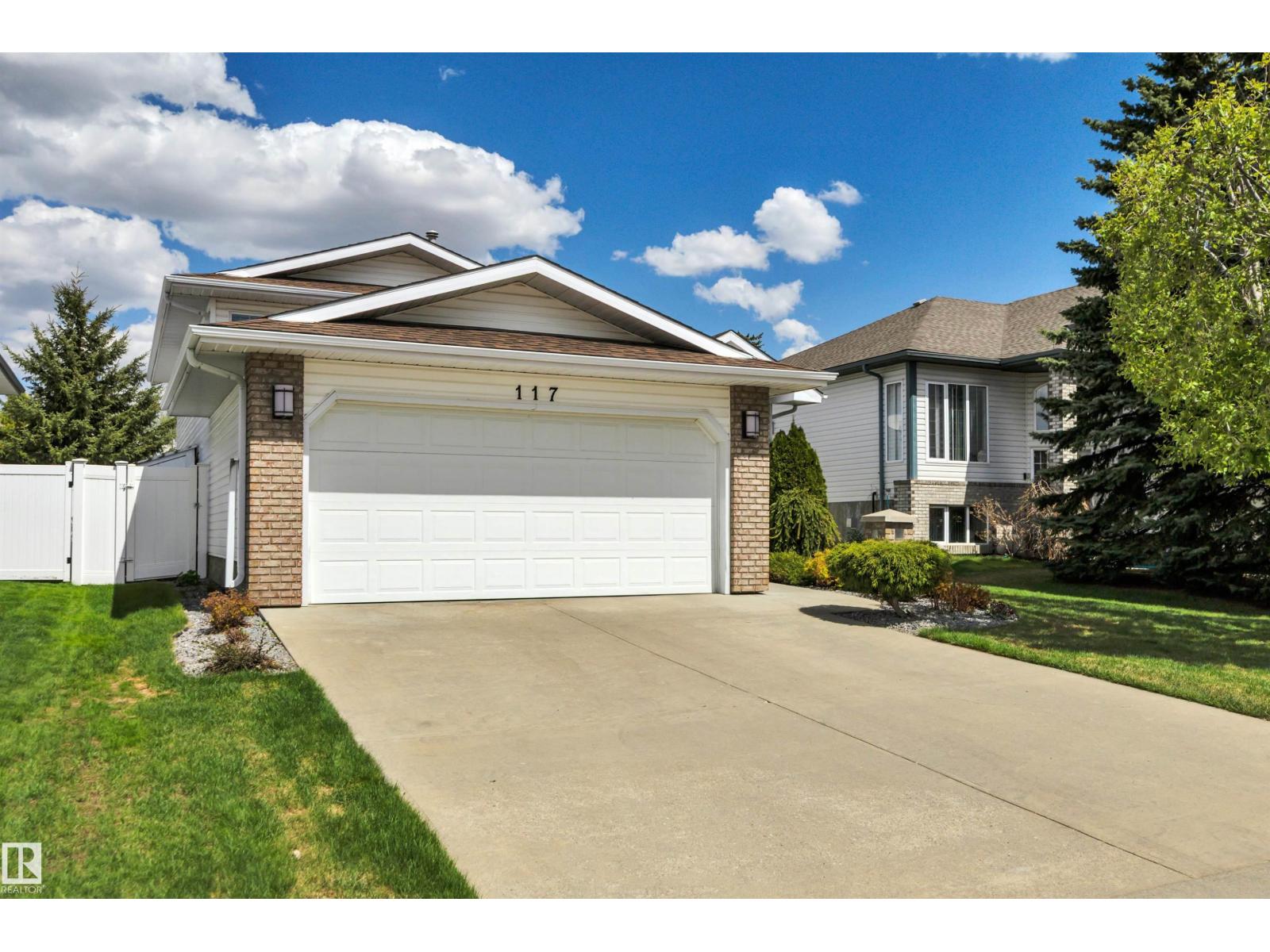 117 HOLLICK-KENYON WY NW - Image 2